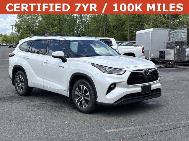 2021 Toyota Highlander Hybrid XLE AWD photo