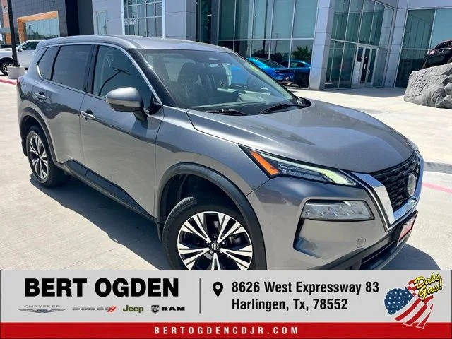2021 Nissan Rogue SV FWD photo