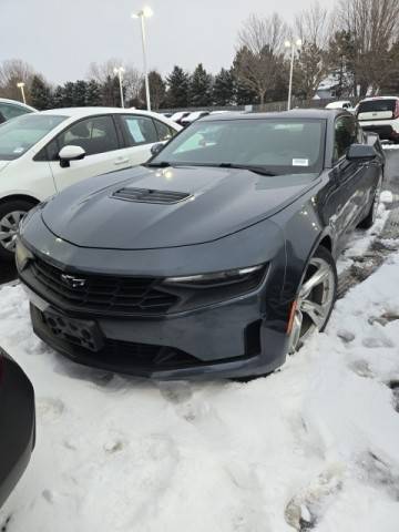 2021 Chevrolet Camaro LT1 RWD photo