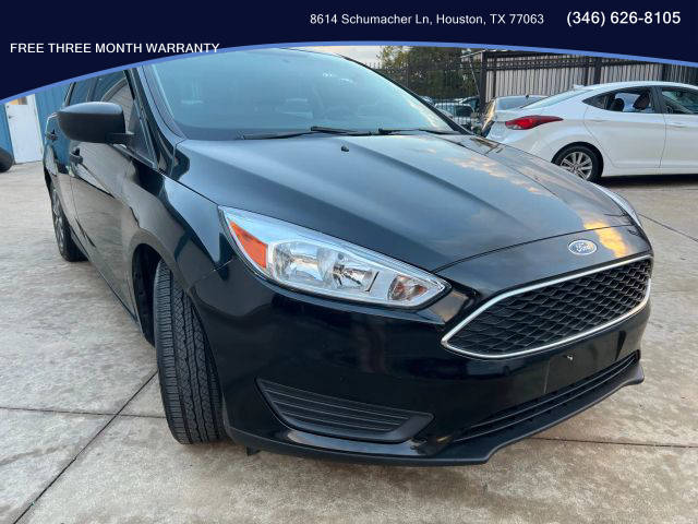 2018 Ford Focus S FWD photo