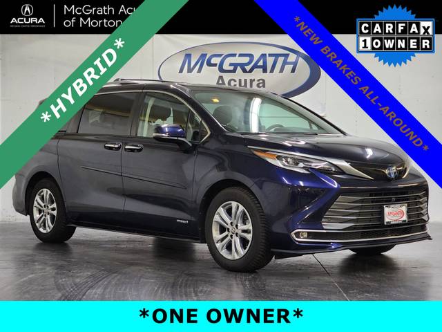 2021 Toyota Sienna Platinum AWD photo