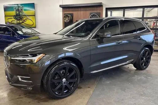 2021 Volvo XC60 Inscription AWD photo
