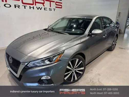 2020 Nissan Altima 2.5 Platinum AWD photo