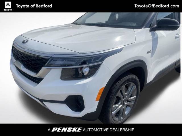2021 Kia Seltos S AWD photo