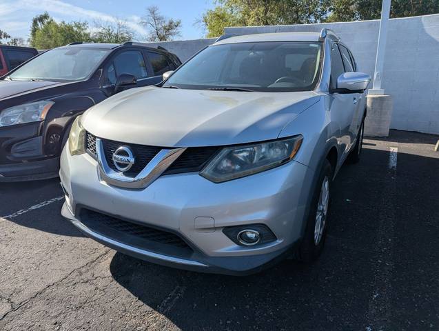 2015 Nissan Rogue SV FWD photo