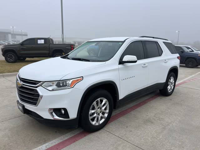2021 Chevrolet Traverse LT Cloth FWD photo