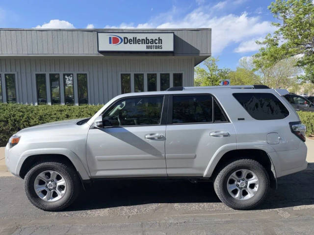 2021 Toyota 4Runner SR5 Premium 4WD photo