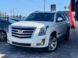2015 Cadillac Escalade Luxury RWD photo