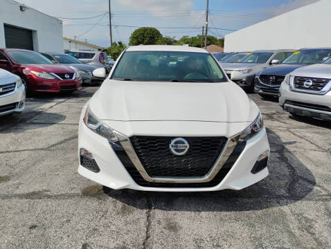 2020 Nissan Altima 2.5 S FWD photo