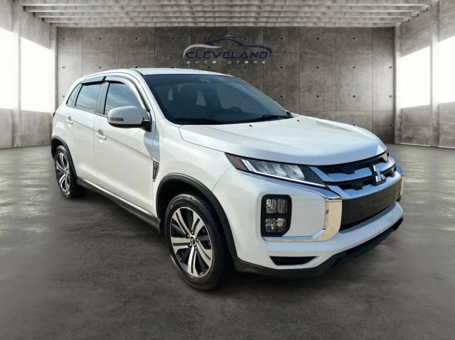 2021 Mitsubishi Outlander Sport SE 4WD photo