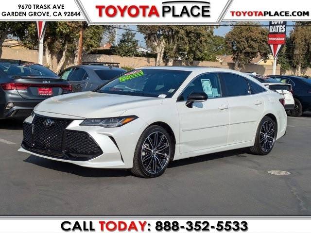 2021 Toyota Avalon Touring FWD photo