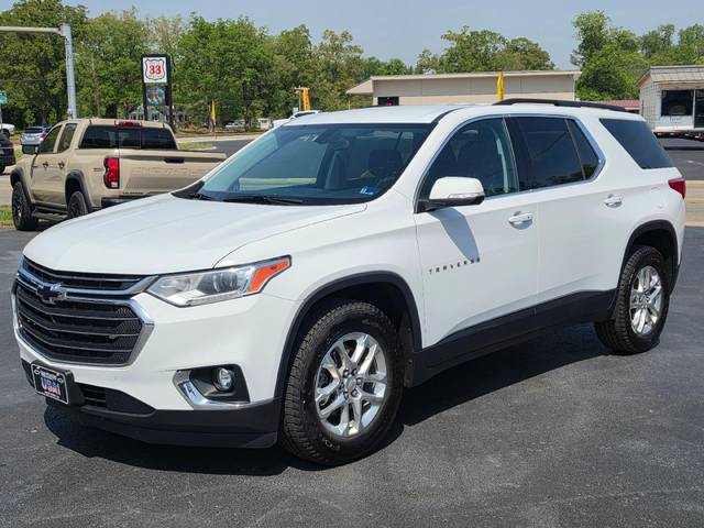 2021 Chevrolet Traverse LT Leather AWD photo