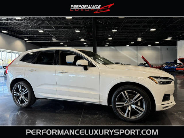 2021 Volvo XC60 Momentum AWD photo