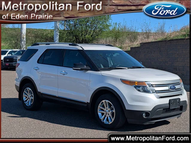 2021 Ford Explorer XLT 4WD photo