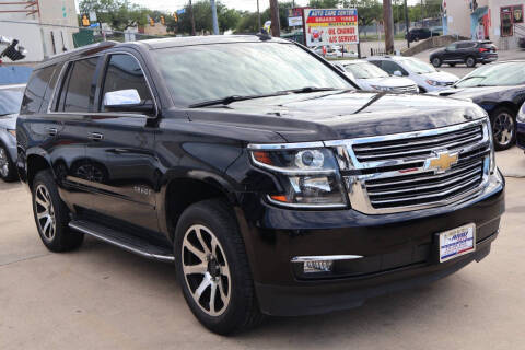 2015 Chevrolet Tahoe LTZ RWD photo
