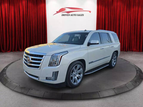 2015 Cadillac Escalade Luxury 4WD photo