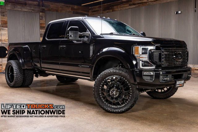 2021 Ford F-450 Super Duty Platinum 4WD photo