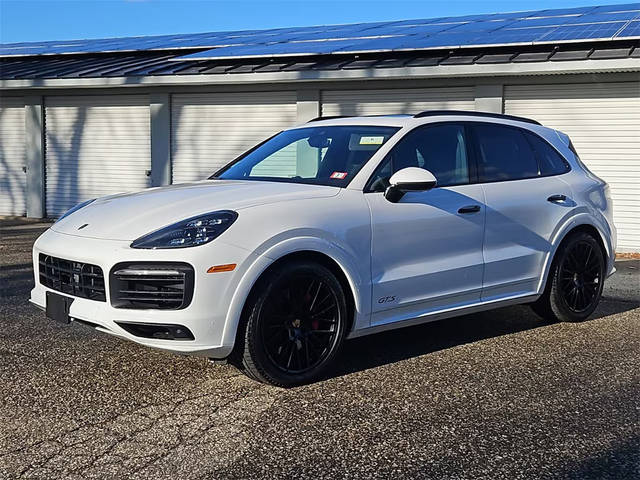 2021 Porsche Cayenne GTS AWD photo