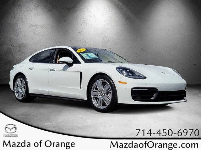 2021 Porsche Panamera 4 AWD photo