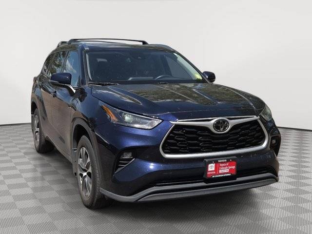 2021 Toyota Highlander XLE AWD photo