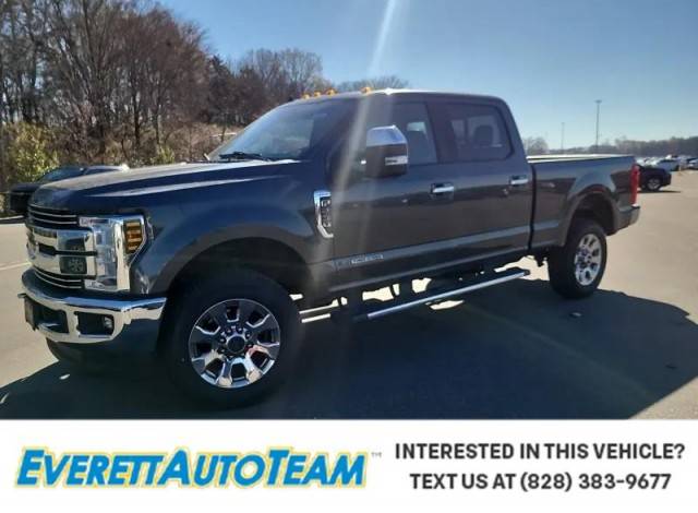2019 Ford F-250 Super Duty LARIAT 4WD photo