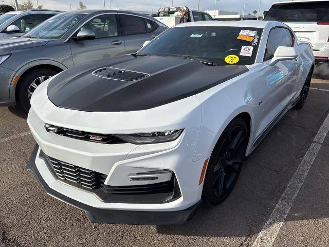 2021 Chevrolet Camaro 1SS RWD photo