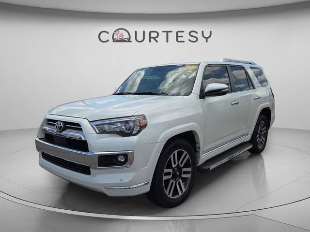 2021 Toyota 4Runner Limited RWD photo