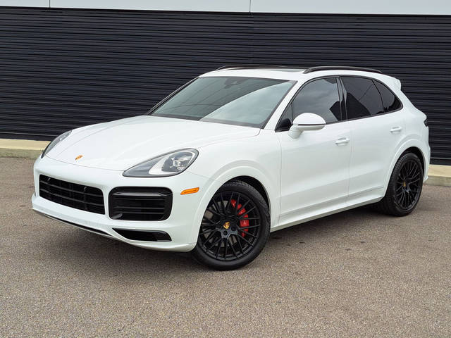 2021 Porsche Cayenne GTS AWD photo