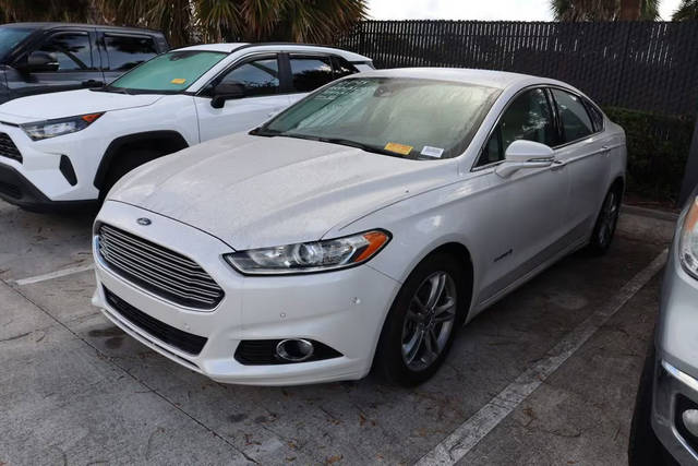 2015 Ford Fusion Titanium Hybrid FWD photo