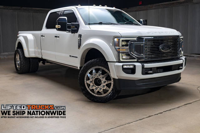 2021 Ford F-450 Super Duty Platinum 4WD photo