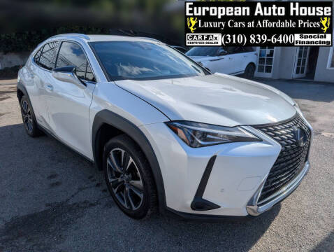 2021 Lexus UX UX 250h AWD photo