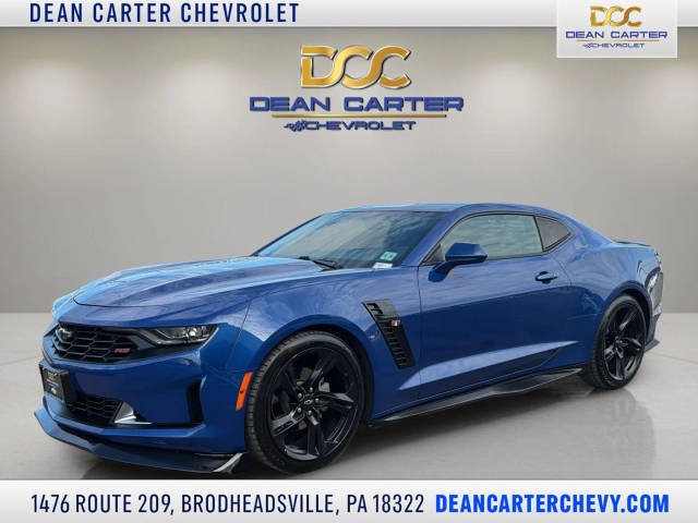 2021 Chevrolet Camaro 2LT RWD photo