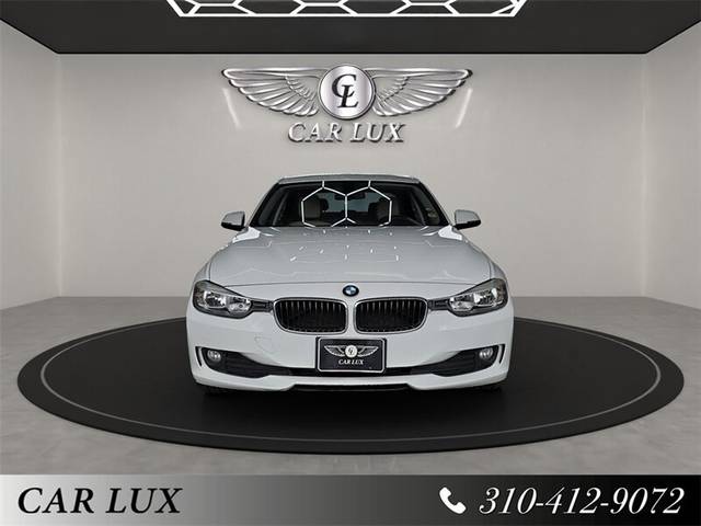 2015 BMW 3 Series 320i RWD photo