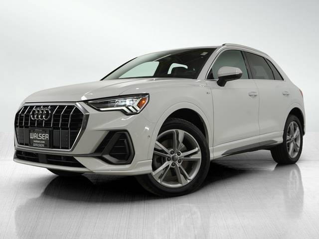 2019 Audi Q3 S line Prestige AWD photo