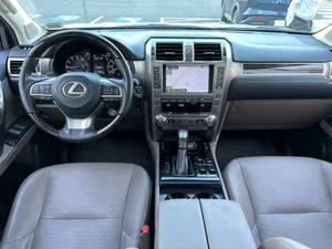 2021 Lexus GX GX 460 Luxury 4WD photo