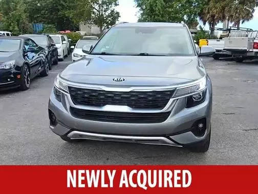 2021 Kia Seltos EX AWD photo