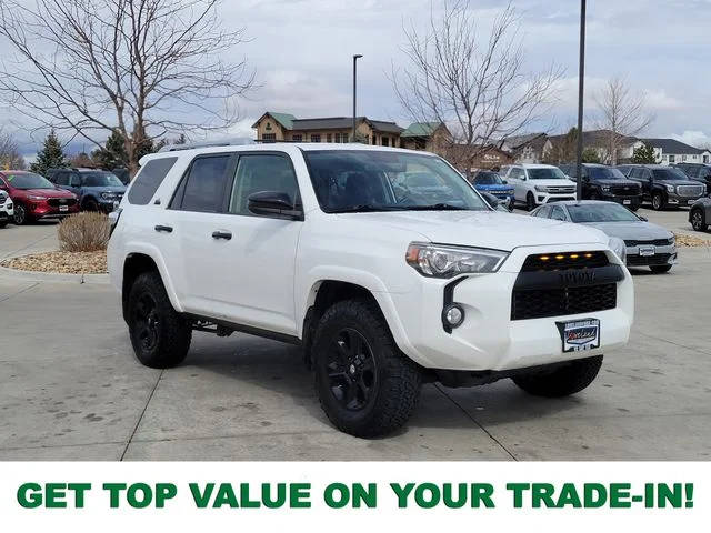 2018 Toyota 4Runner SR5 4WD photo
