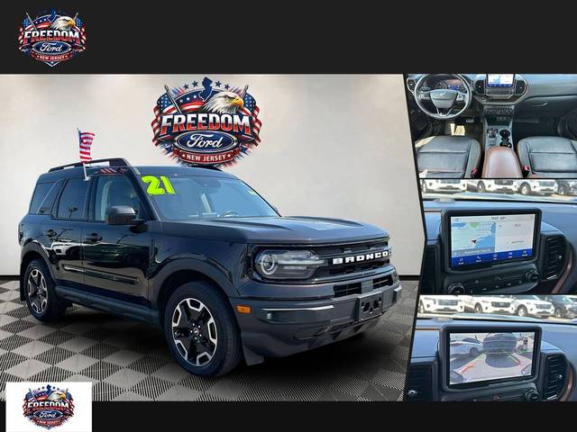 2021 Ford Bronco Sport Outer Banks 4WD photo