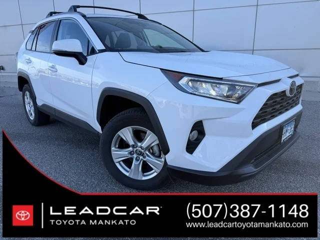 2021 Toyota RAV4 XLE AWD photo