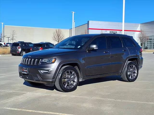 2021 Jeep Grand Cherokee 80th Anniversary 4WD photo