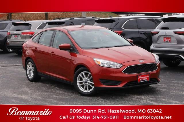 2018 Ford Focus SE FWD photo