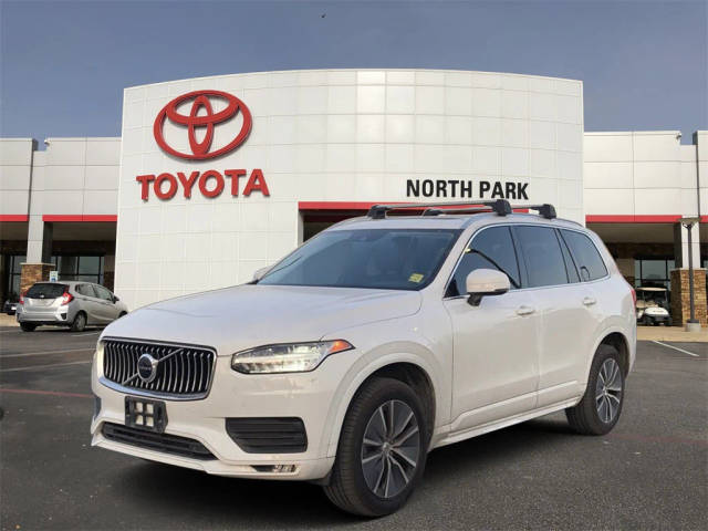 2020 Volvo XC90 Momentum FWD photo