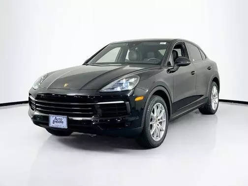 2021 Porsche Cayenne Coupe  AWD photo