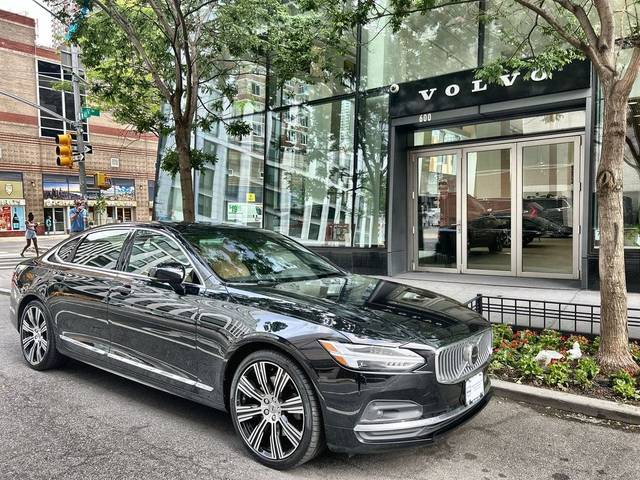 2021 Volvo S90 Inscription AWD photo