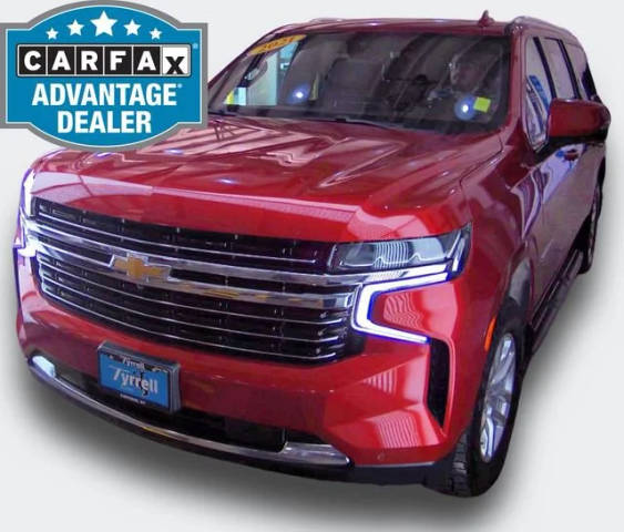 2021 Chevrolet Suburban LT 4WD photo