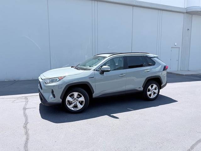 2021 Toyota RAV4 Hybrid XLE Premium AWD photo