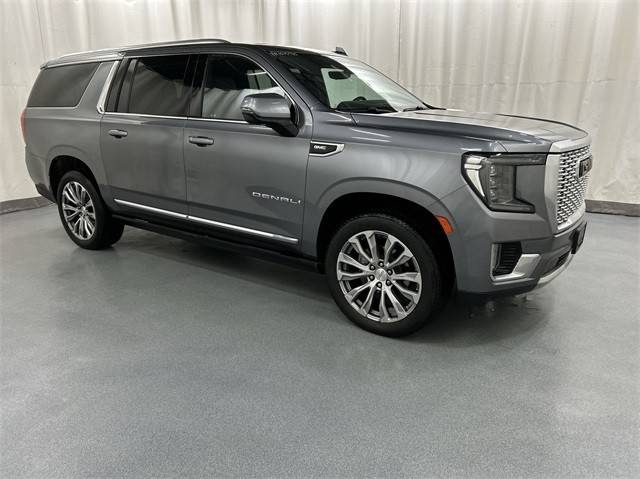 2021 GMC Yukon XL Denali 4WD photo