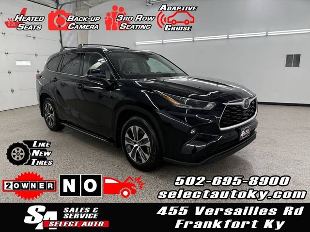 2021 Toyota Highlander XLE FWD photo