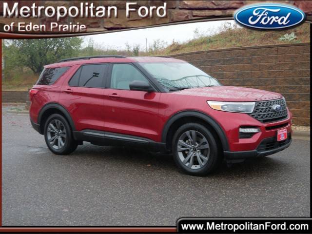 2021 Ford Explorer XLT 4WD photo