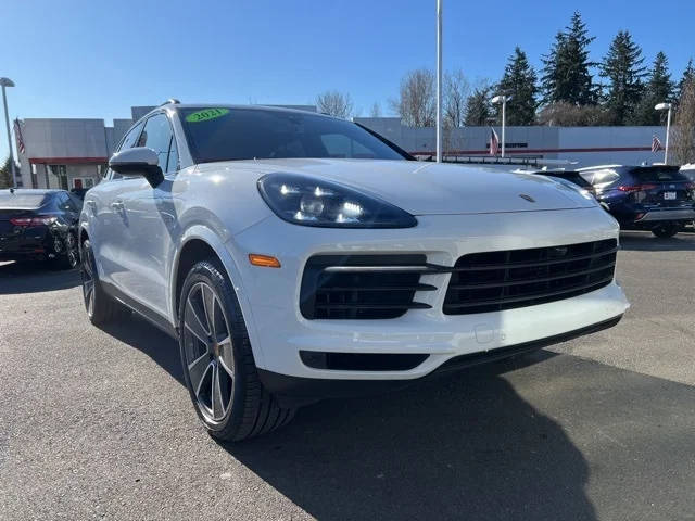 2021 Porsche Cayenne E-Hybrid AWD photo